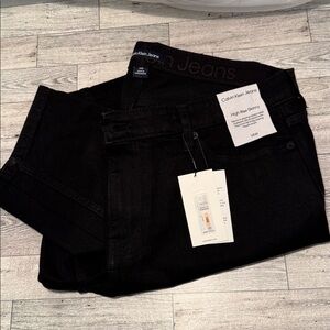 Calvin Klein Jeans Womens High-Rise Skinny Jeans in Black